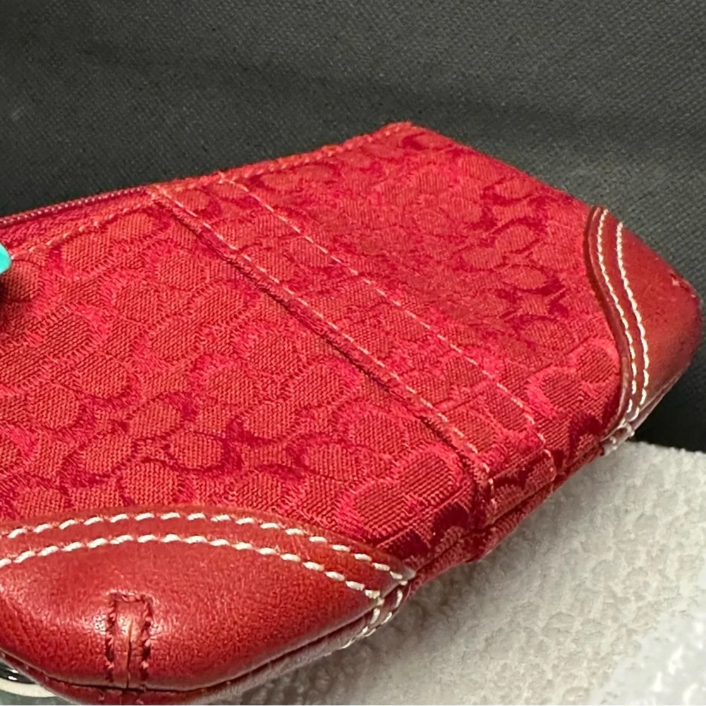 Coach Red Signature jacquard keychain card holder - Picture 5 of 13